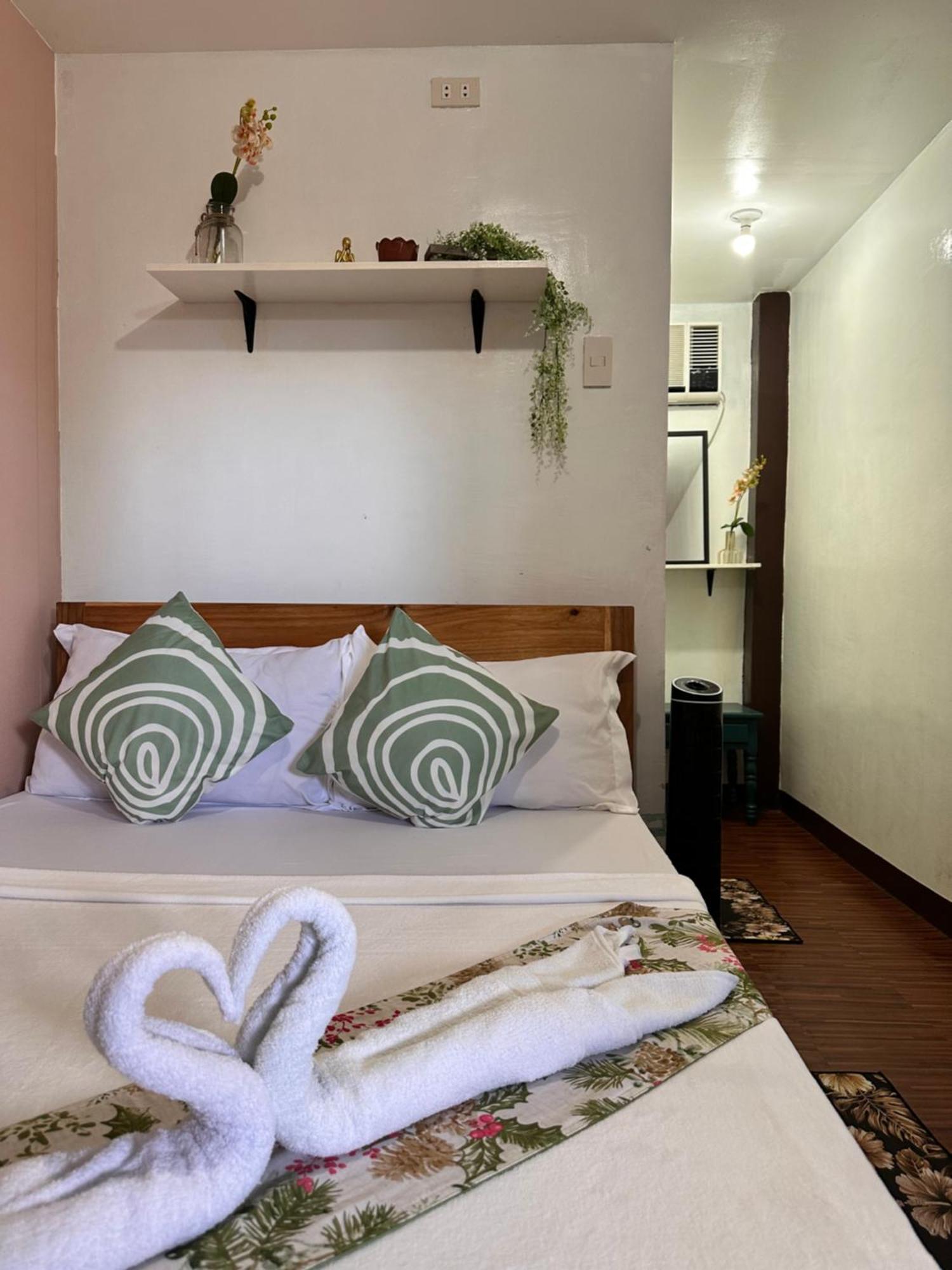 Bed and Breakfast Amancio's Balai Puerto Princesa Exterior foto