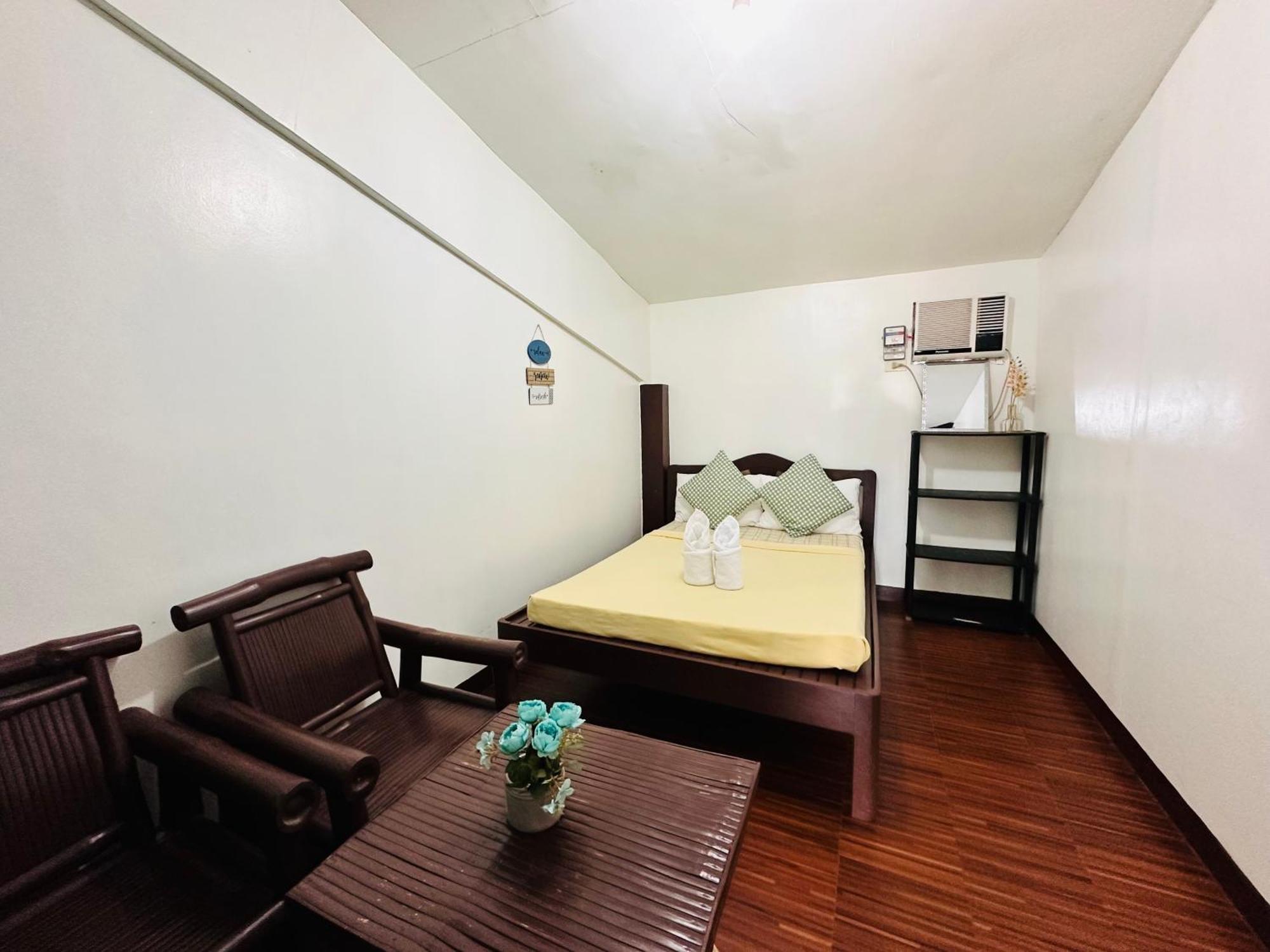 Bed and Breakfast Amancio's Balai Puerto Princesa Exterior foto